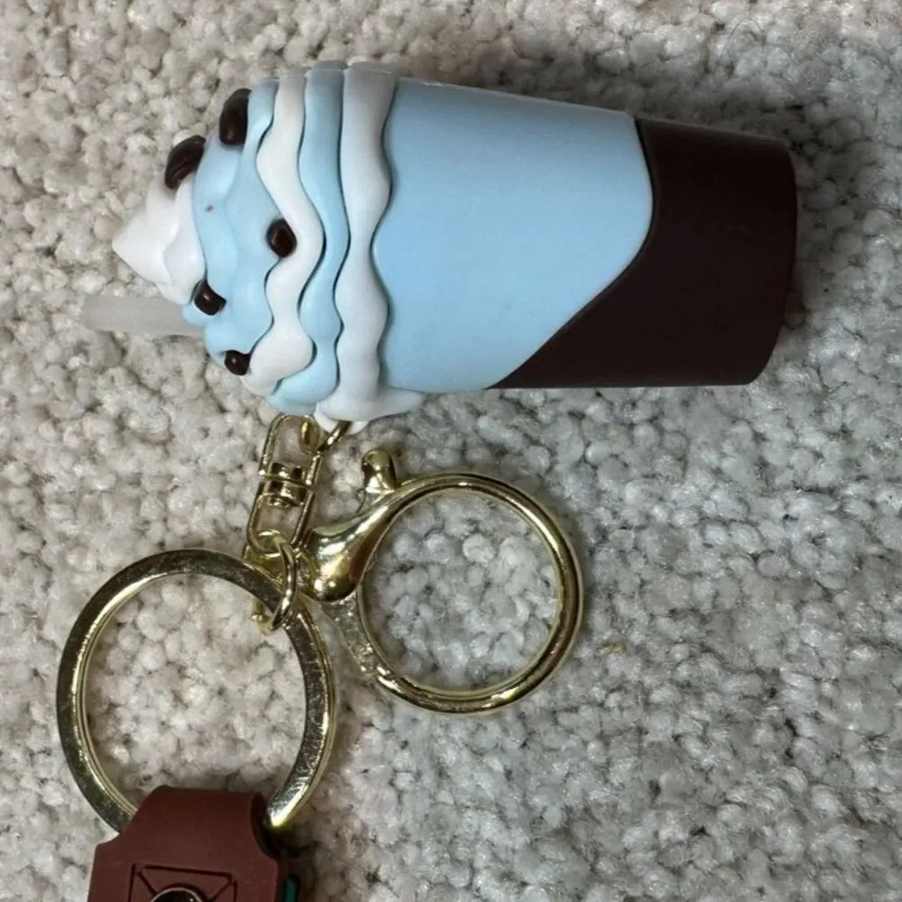 NWOT Starbucks Bearista Frappe Keychain - Picture 8 of 9
